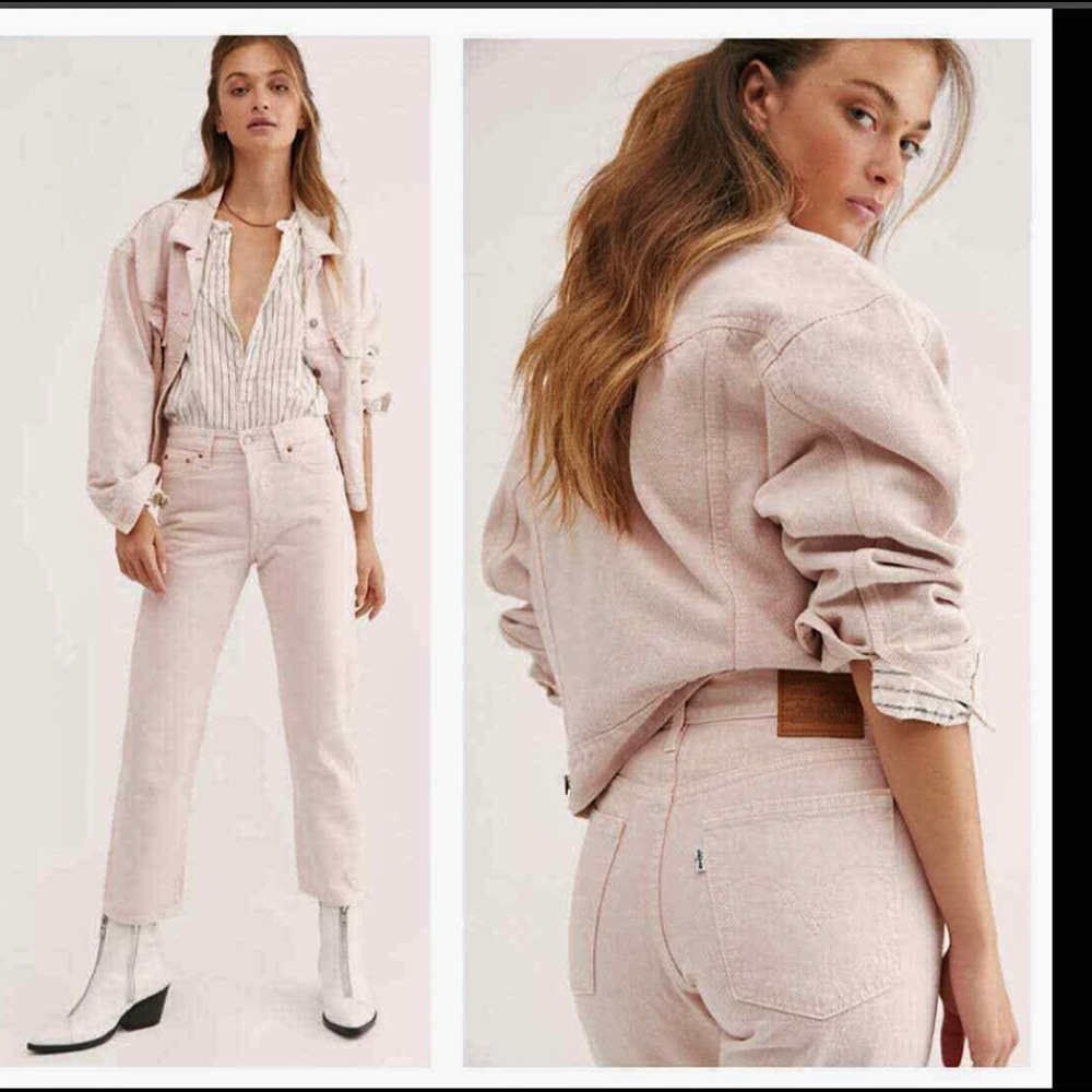 Levi’s Wedgie Straight Jeans Acid Wash Pin…